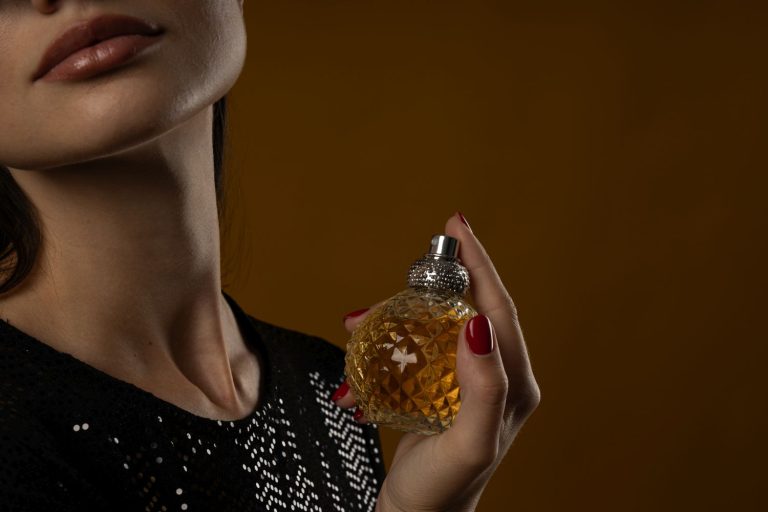 ¿Cuáles son los mejores perfumes de mujer para seducir?